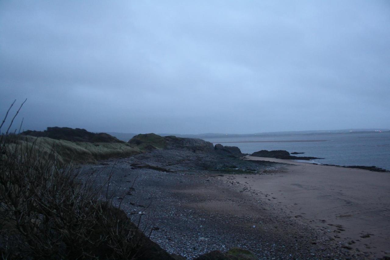 מילום Driftwood Cottage Port Haverigg Marina Village מראה חיצוני תמונה