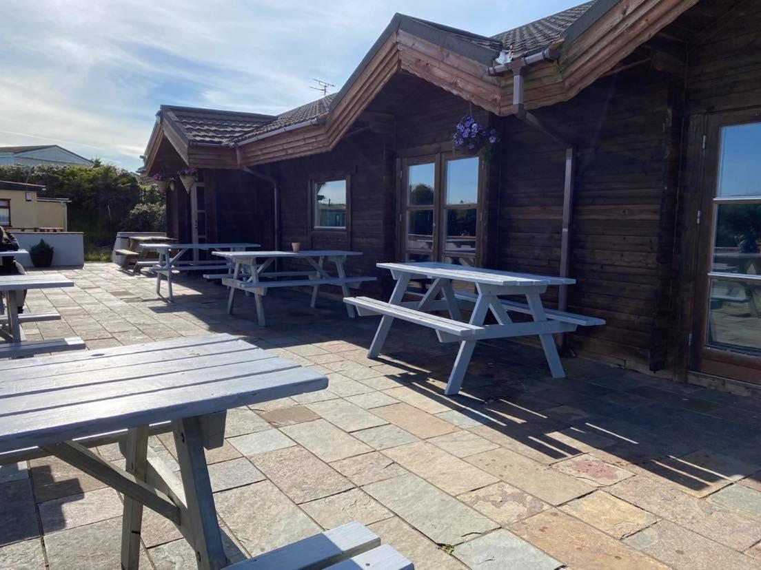מילום Driftwood Cottage Port Haverigg Marina Village מראה חיצוני תמונה